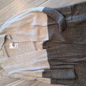 Color Block Cardigan